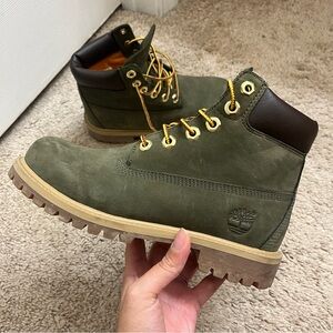 •SOLD• Timberland | Premium 6” Boots Olive Green - Size 6